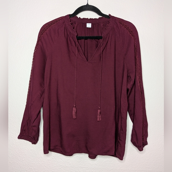 Old Navy Tops - Old Navy Womens Red Burgundy Autumm Fall Tie Front Crochet Trim Blouse S